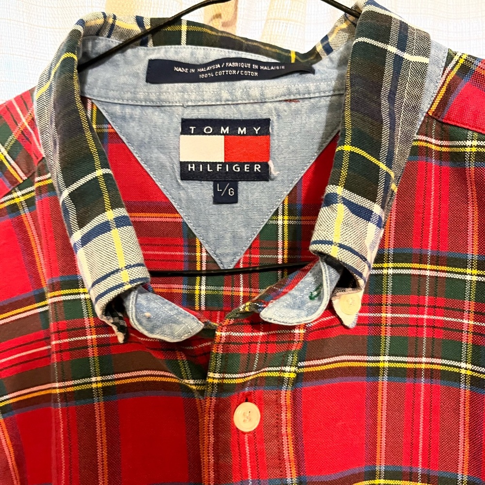 Tommy Hilfiger Plaid Button Down Shirt Size Large